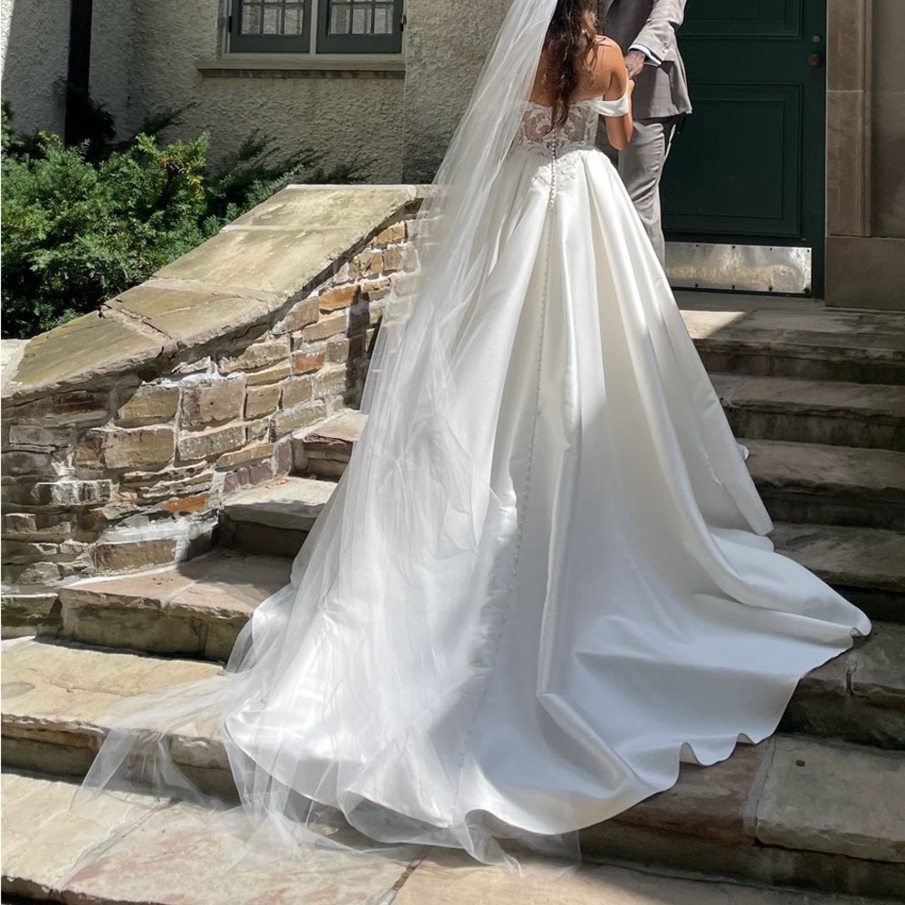 Modern Sheer Ballgown Wedding Dress - Essense of Australia - Size 4